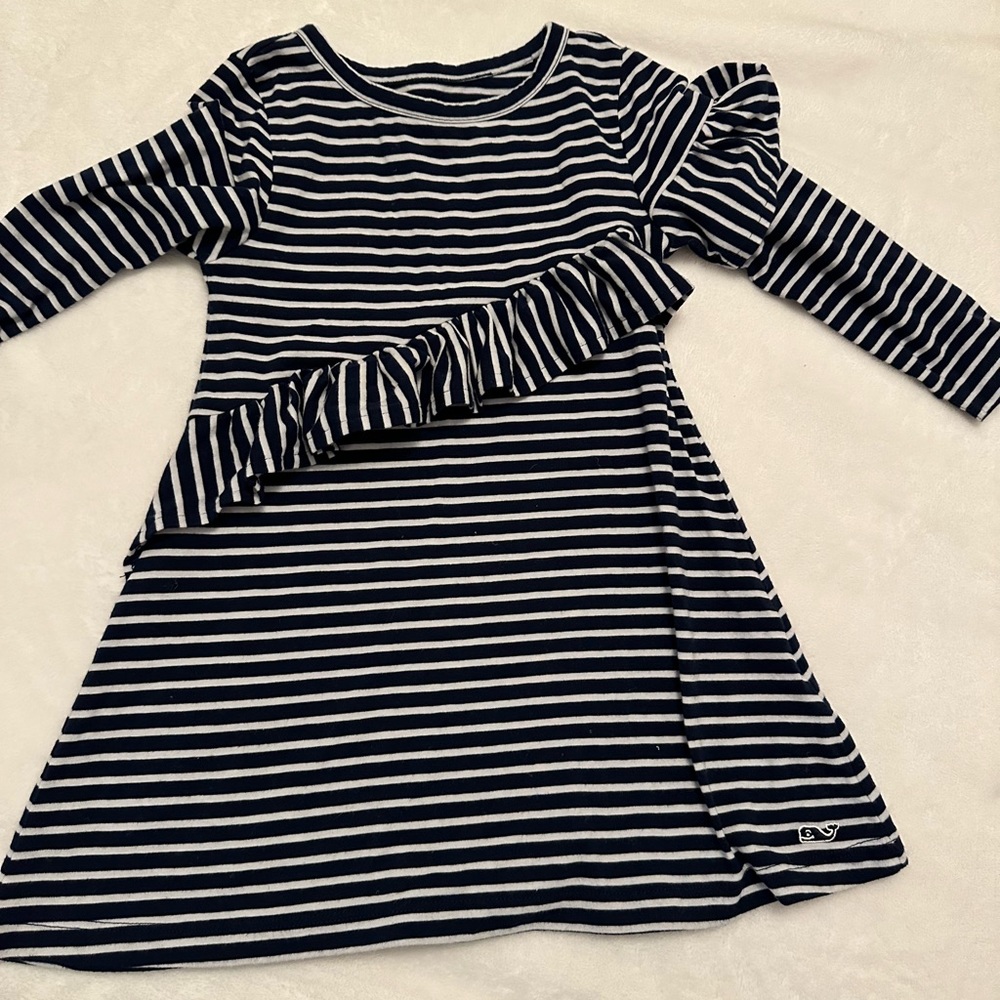 Vineyard vines ruffle dress